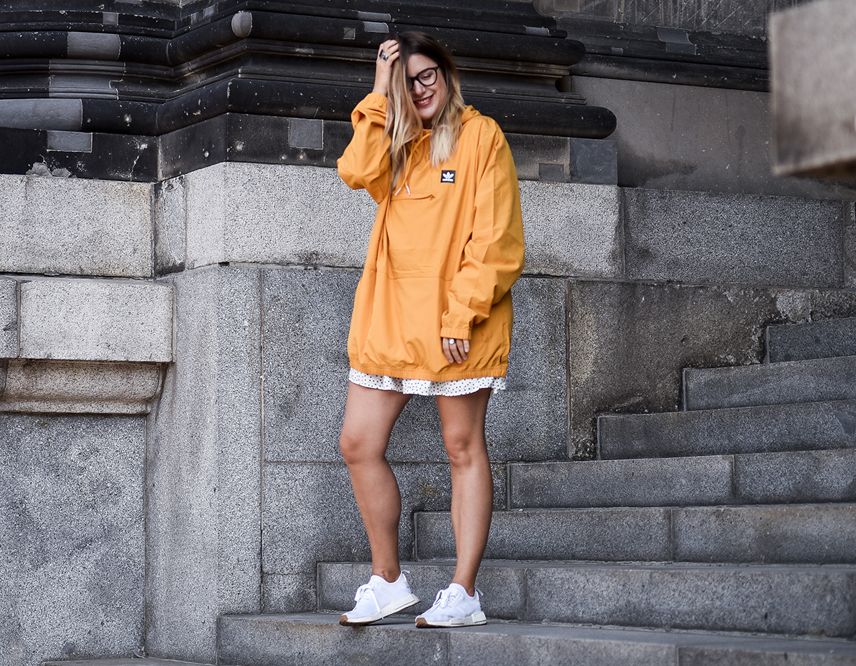 adidas windbreaker anorak neon gelb orange